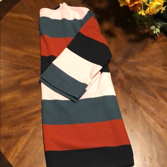 Shirt 👚 - Picture 3 of 3